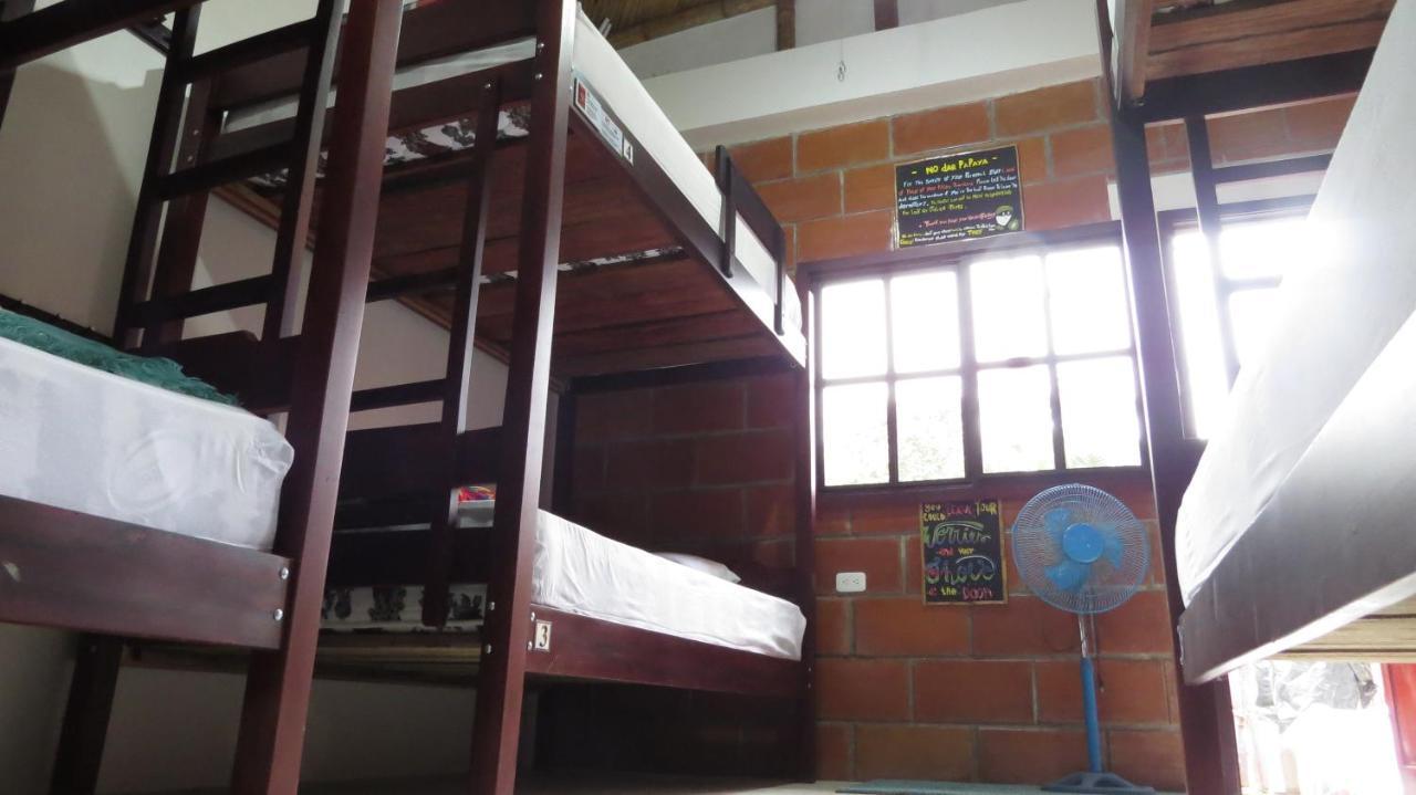 Esperanto Bed & Breakfast Surf Hostel Montanita Bagian luar foto