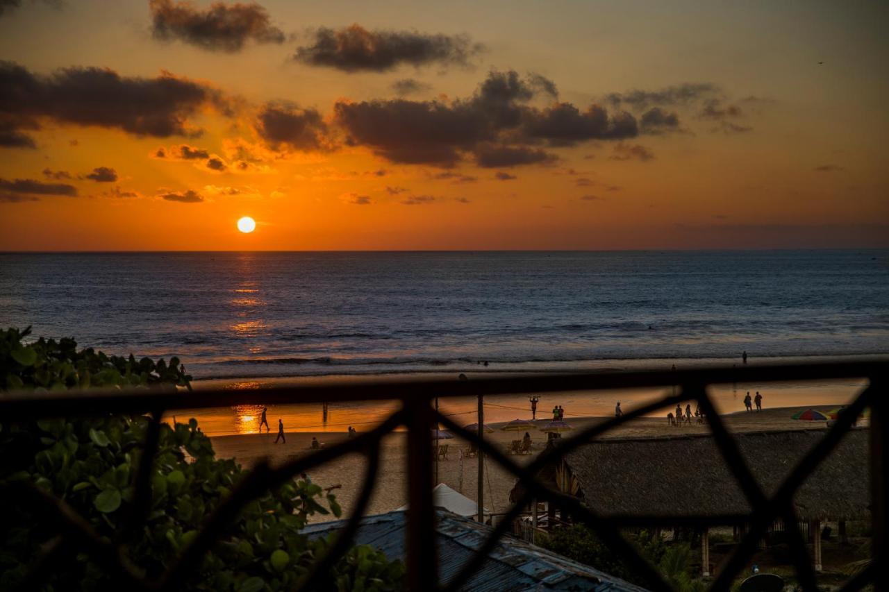 Esperanto Bed & Breakfast Surf Hostel Montanita Bagian luar foto