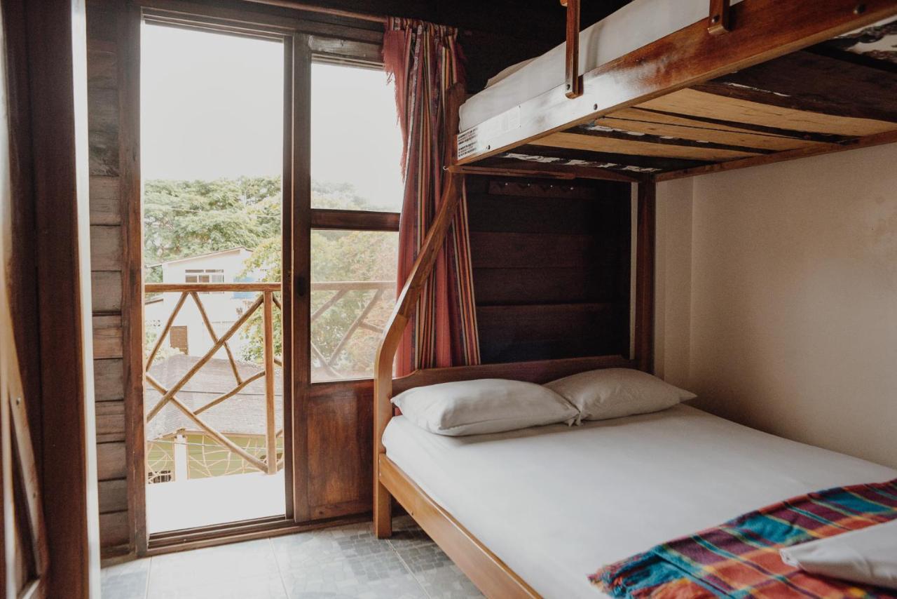 Esperanto Bed & Breakfast Surf Hostel Montanita Bagian luar foto