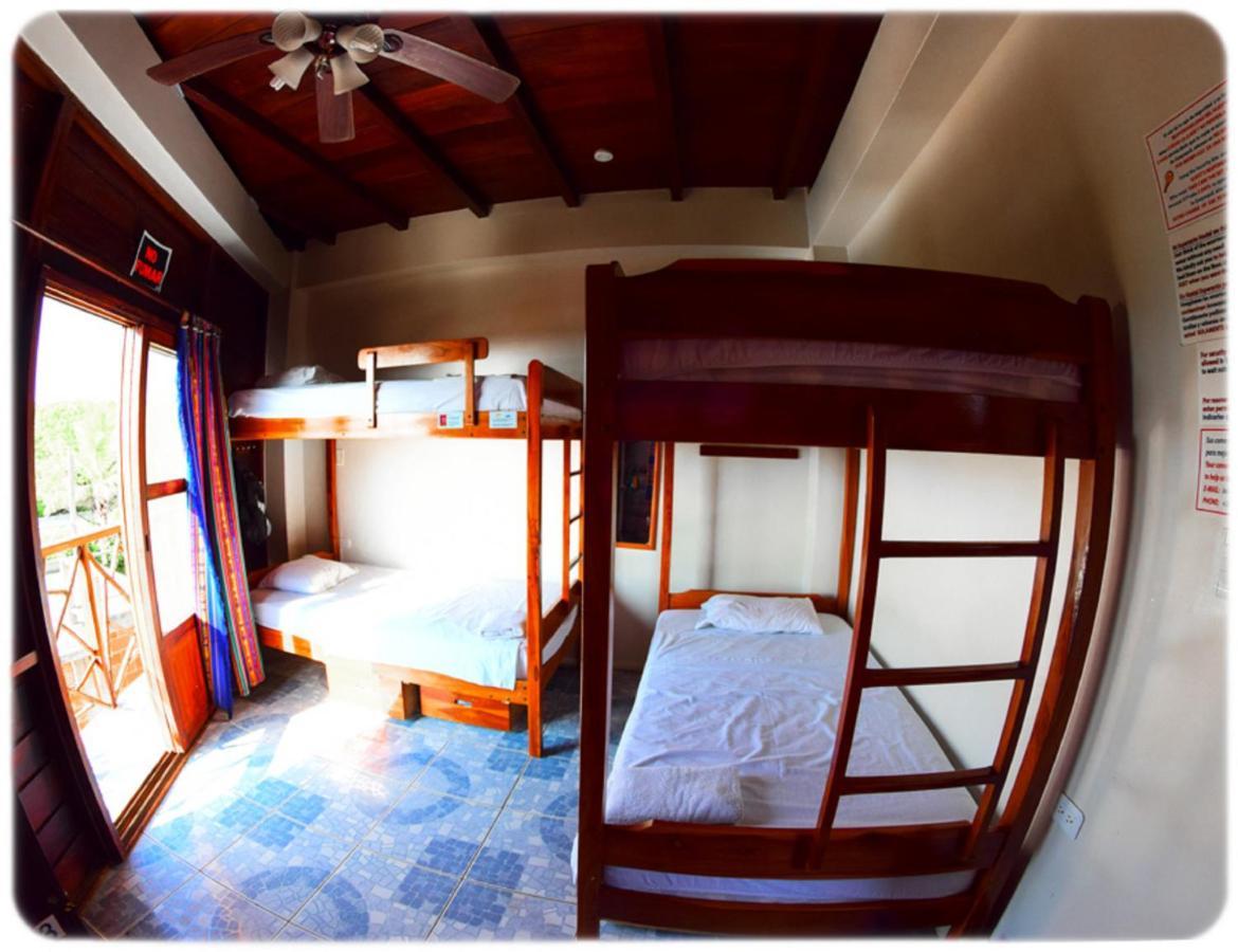 Esperanto Bed & Breakfast Surf Hostel Montanita Bagian luar foto