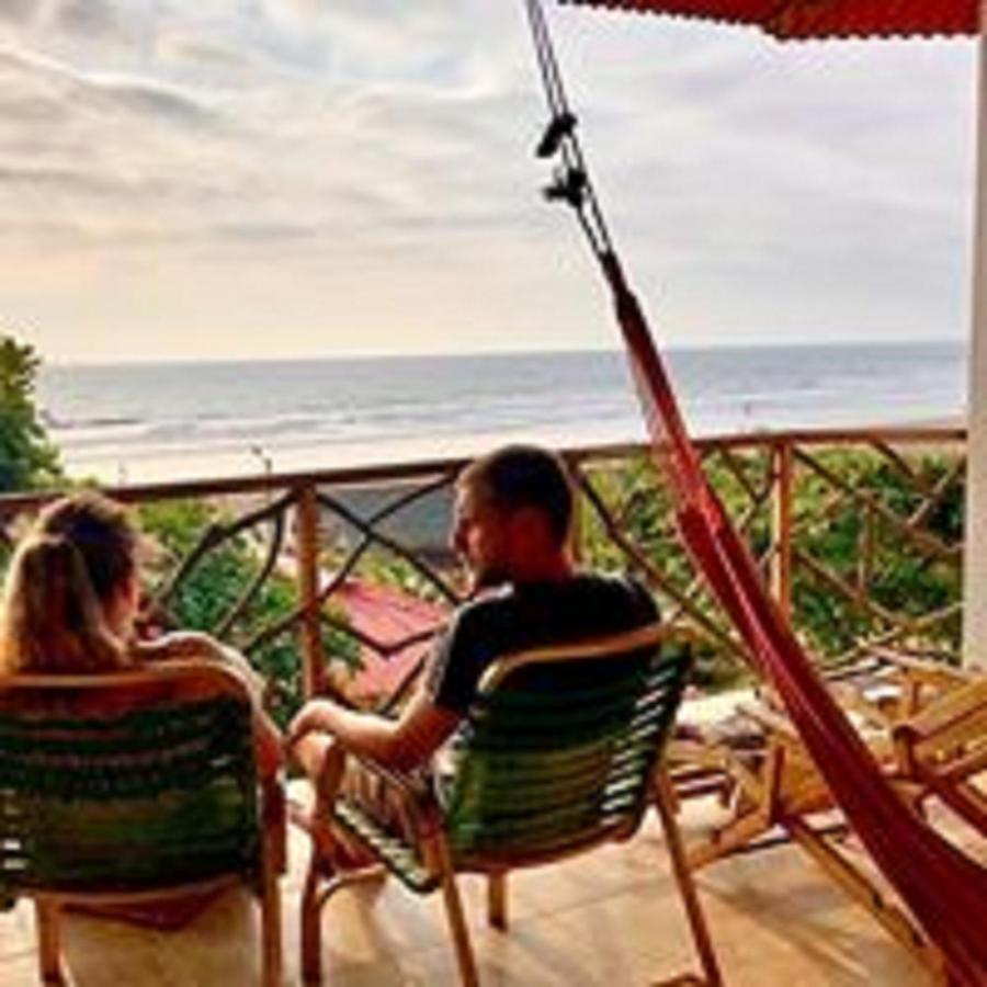Esperanto Bed & Breakfast Surf Hostel Montanita Bagian luar foto