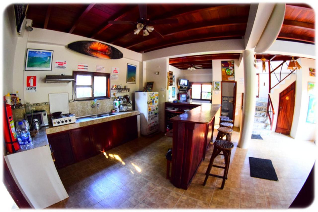 Esperanto Bed & Breakfast Surf Hostel Montanita Bagian luar foto