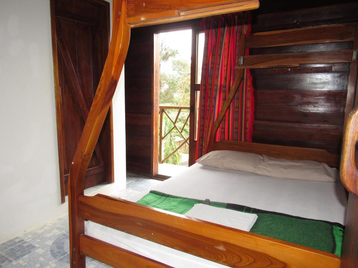Esperanto Bed & Breakfast Surf Hostel Montanita Bagian luar foto