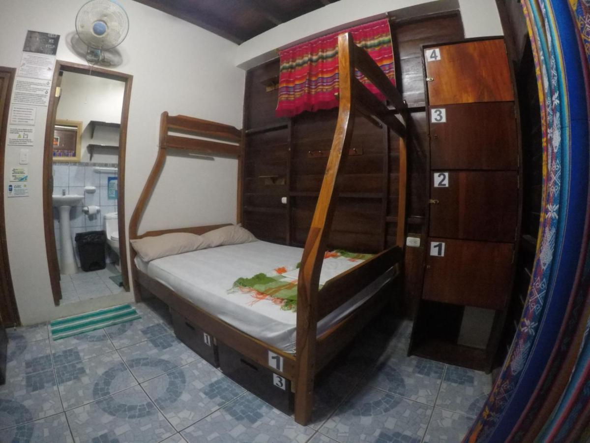 Esperanto Bed & Breakfast Surf Hostel Montanita Bagian luar foto