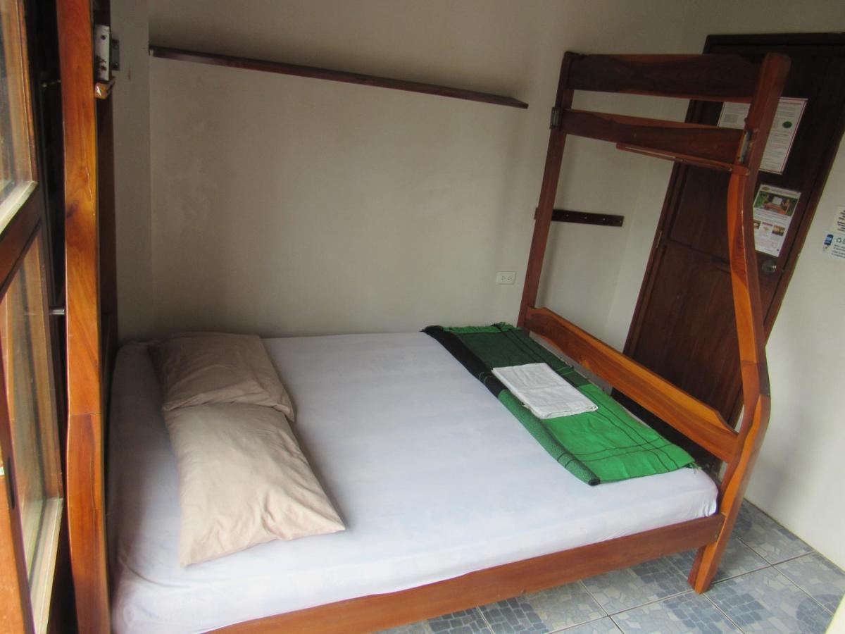 Esperanto Bed & Breakfast Surf Hostel Montanita Bagian luar foto